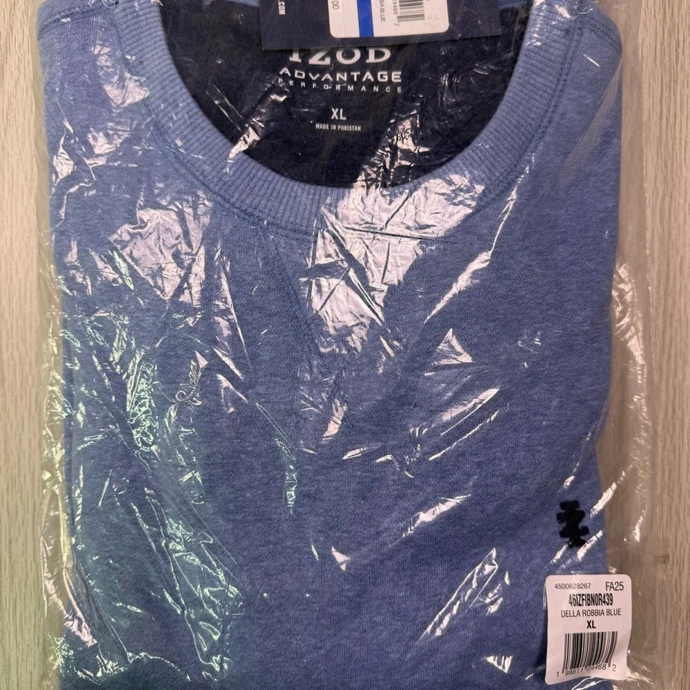 Izod‎ Men's Della Robbia Blue Crewneck Sweatshirt